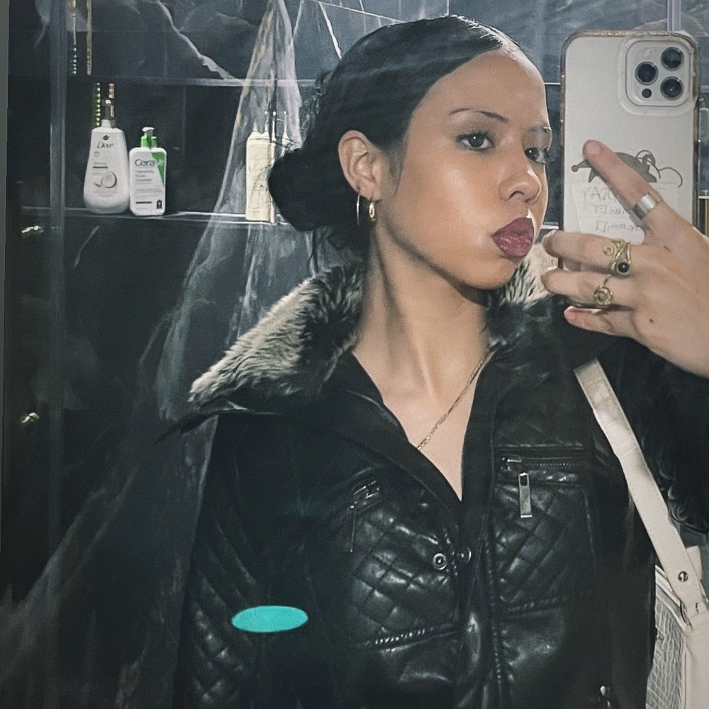 Meet your Posher, Vic